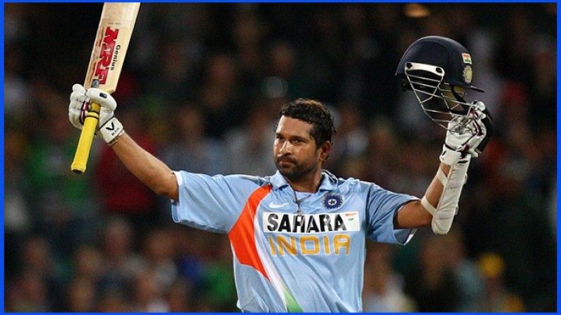 দেশের হয়ে আন্তর্জাতিক ক্রিকেটে সর্বোচ্চ সেঞ্চুরি হাঁকিয়েছেন যারা