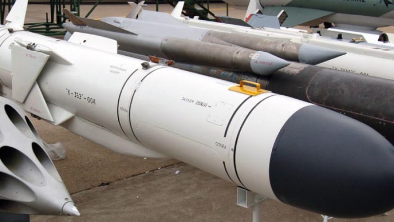 ইউক্রেনকে গাইডেড মিসাইল দিল যুক্তরাজ্য