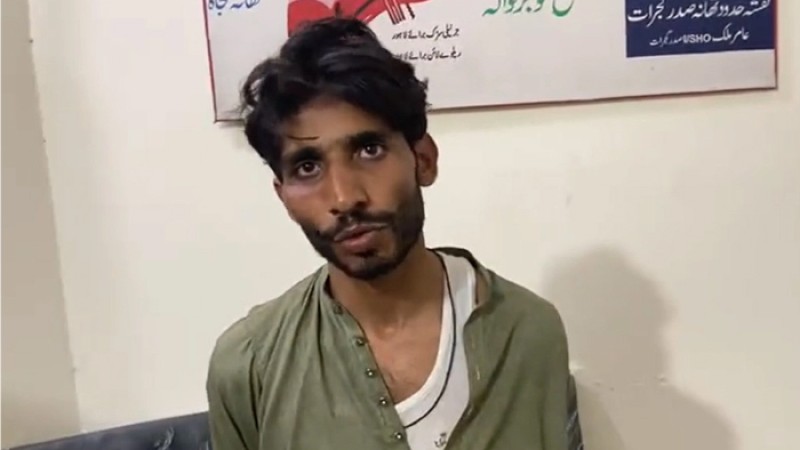 ইমরান খানকে গুলি করার কারণ জানালেন হামলাকারী